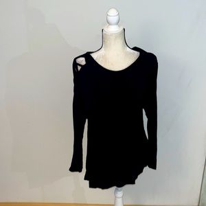 🥰Coco Bianco LNWOT Women’s Blouse Top💎